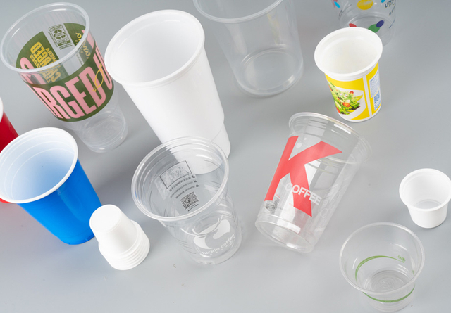 Sản xuất cốc thương hiệu t&ugrave;y chỉnh